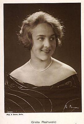 Grete Reinwald vor 1929; Urheber: Alexander Binder (1888–1929); Lizenz: gemeinfrei