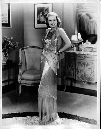 Jean Harlow 1932; Foto mit freundlicher Genehmigung der sterreichischen Nationalbibliothek (NB); Urheber/Krperschaft: New York Times Photo; Datierung: 1932; Copyright: NB Wien; Bildarchiv Austria (Inventarnummer	FO300188/03)