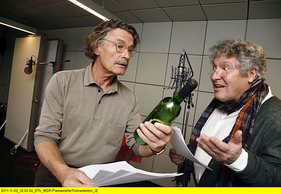 Max Volker Martens als Zahnarzt Dr. Reiner Diepke und Volker Brandt als Richter Horst Kirsch in dem Hrspiel "Bse Onkel" von Benno Hurt (EA: 12..11.2011); Foto freundlicherweise zur Verfgung gestellt vom WDR (Presse und Information, Redaktion Bild) Copyright WDR/Sibylle Anneck