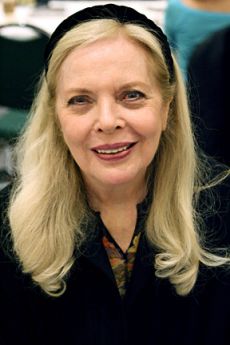 Barbara Bain 2006; Urheber: Raven Underwood; Lizenz: CC BY-SA 2.0; Quelle: Wikimedia Commons