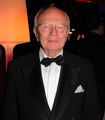 Friedrich Nowottny am 2. Oktober 2012 beim "Deutschen Fernsehpreis 2012"; Urheber: Wikimedia-User JCS; Lizenz: CC BY-SA 3.0 / GFDL; Quelle: Wikimedia Commons