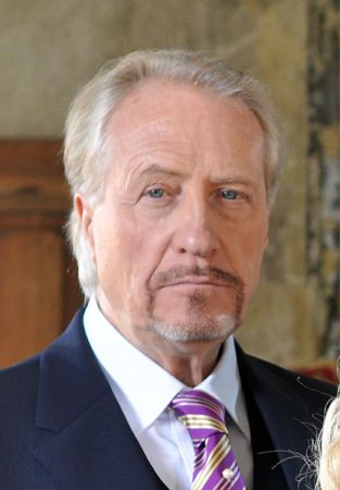 Reiner Schne am Set zum Dreh der RTL- Serie "Die Trixxer"; Urheber: Ralf Roletschek; Quelle: Wikipedia bzw. Wikimedia Commons; Lizenz: "GFDLGNU-Lizenz fr freie Dokumentation" in der Version1.2