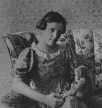 Greta Schröder 1919; Urheber bzw. Rechteinhaber: Ernst Reichardt (verstorben 1932); Privatfotografie; Quelle: Wikipedia
