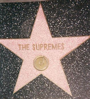 The Supremes: "Stern" auf dem "Hollywood��Walk�of�Fame"; Urheber des Fotos:: Wikimedia-User JGKlein; Lizenz: gemeinfrei; Quelle: Wikimedia Commons