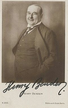 Henry Bender vor 1929; Urheber bzw. Nutzungsrechtinhaber: Alexander Binder (1888 – 1929); Quelle: www.cyranos.ch