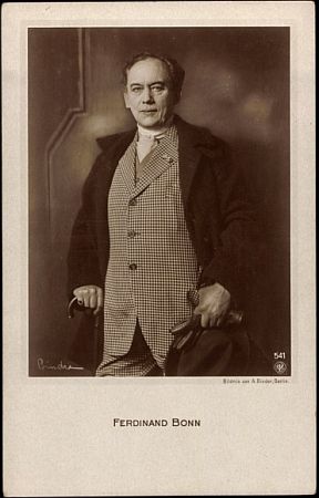 Ferdinand Bonn vor 1929; Urheberr: Alexander Binder (18881929); NPG-Karte 541; Quelle: www.cyranos.ch; Lizenz: gemeinfrei