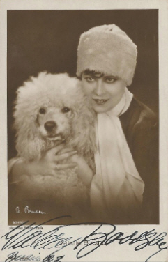 Valerie Boothby vor 1929; Urheber bzw. Nutzungsrechtinhaber: Alexander Binder (1888 – 1929); Quelle: www.cyranos.ch