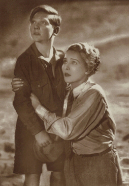 Lichtbild aus dem Stummfilm "Frau im Mond" (1928) mit Gustl Stark-Gstettenbaur als Gustav und Gerda Maurus als als Astronomiestudentin Friede Velten; Quelle: cyranos.ch; Lizenz: gemeinfrei