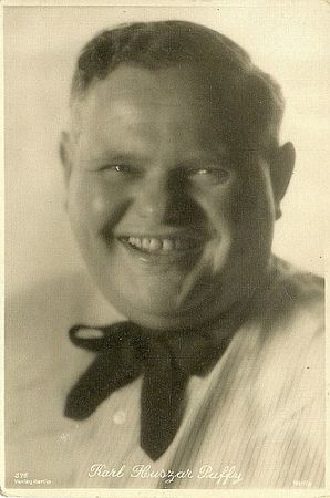 Karl Huszár-Puffy, fotografiert von Gregory Harlip (? – 1945); Quelle: www.cyranos.ch