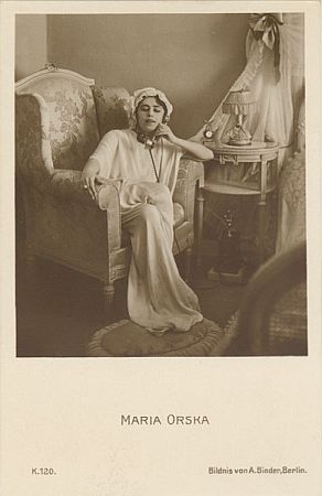 Maria Orska auf einem Foto (Photochemie-Karte K 120) von Alexander Binder (1888 – 1929); Quelle: www.cyranos.ch
