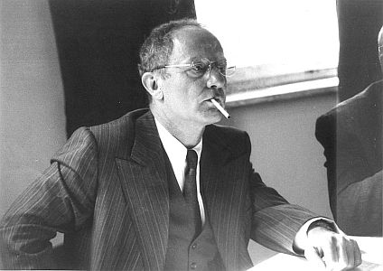 Jürgen Hentsch in den 1990 Jahren im Hörspielstudio; Urheber: Fotograf Werner Bethsold; Lizenz: CC BY-SA 4.0; Quelle: Wikimedia Commons