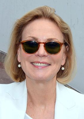 Marthe Keller 2016 bei den "Internationalen Filmfestspielen von Cannes"; Urheber: Georges Biard; Lizenz CC-BY-SA 3.0; Quelle: Wikimedia Commons