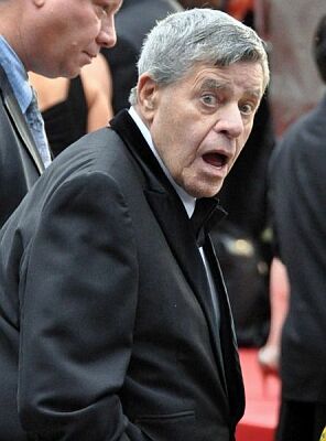 Jerry Lewis bei den Filmfestspielen von Cannes 2009; Quelle: Wikipedia bzw. Wikimedia; Urheber: Georges Biard; Lizenz CC-BY-SA 3.0.; Diese Datei ist unter der Creative Commons-Lizenz Namensnennung 3.0 Unported lizenziert.