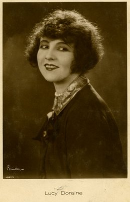 Lucy Doraine vor 1929; Urheber bzw. Nutzungsrechtinhaber: Alexander Binder (1888 – 1929); 