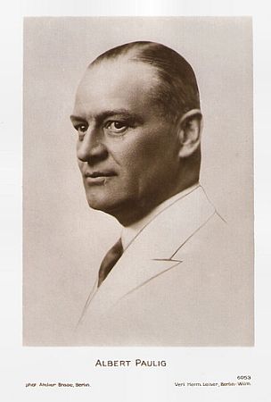 Albert Paulig vor 1929; Urheber: Alexander Binder (1888–1929); Quelle: filmstarpostcards.blogspot.com;; Lizenz: gemeinfrei