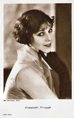 Elisabeth Pinajeff vor 1929; Urheber: Alexander Binder (1888–1929); Quelle: filmstarpostcards.blogspot.com; Ross-Karte Nr. 3440/1; Lizenz: gemeinfrei