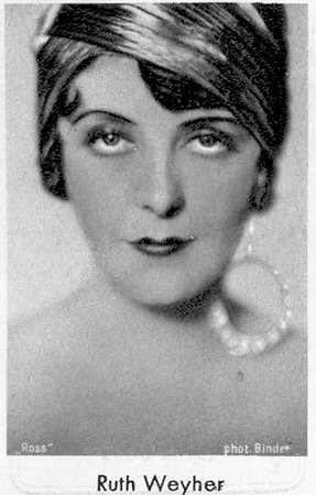 Ruth Weyer vor 1929; Urheber bzw. Nutzungsrechtinhaber: Alexander Binder (1888 – 1929); Quelle: www.virtual-history.com