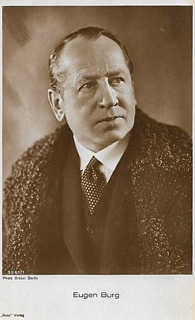 Eugen Burg, ca. 1928/29 fotografiert von Reinhold Draber (1888–1947); Quelle: filmstarpostcards.blogspot.com; Ross-Karte Nr. 3561/1; Lizenz: gemeinfrei