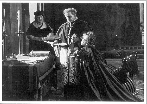 Liane Haid als Lucrezia Borgia und Albert Bassermann als Papst Alexander VI. (Rodrigo Borgia) in dem Stummfilm "Lucrezia Borgia" von Richard Oswald ("Oswald-Film", 1922); Quelle: Deutsche Fotothek, (file: df_pos-2006-a_0000904) aus "Vom Werden deutscher Filmkunst/1. Teil: Der stumme Film" von Dr. Oskar Kalbus (Berlin 1935, S. 53) bzw. Bilder aus dem Sammelwerk Nr. 10/Ross-Verlag 1919/1920; Copyright SLUB Dresden/Deutsche Fotothek; Urheber: Unbekannter Fotograf; Quelle: www.deutschefotothek.de; Genehmigung zur Verffentlichung: 30.03.2017