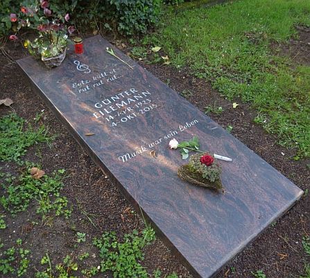 Grabstelle von Günter Eilemann auf dem Kölner Friedhof Melaten (Lit. R: 168); Copyright Wilfried Paqué