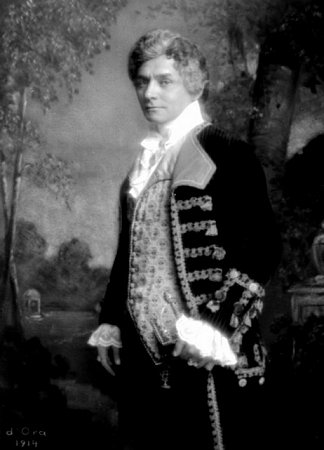 Harry Walden 1914 mit der Titelrolle in "Clavigo"; Foto mit freundlicher Genehmigung der Österreichischen Nationalbibliothek (ÖNB); Urheber: Atelier Madame d'Ora (1881–1963); Datierung: 18.03.1914; Copyright ÖNB/Wien, Bildarchiv (Inventarnummer 203701-D)
