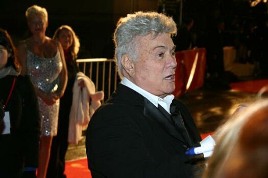 Tony Curtis während der Verleihung der "Goldenen Kamera 2004"