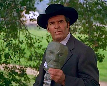 "Bret Maverick": Szenenfotos mit James Garner mit freundlicher Genehmigung von Pidax-Film, welche die Westernserie (Vol. 2) Ende September 2020 auf  DVD herausbrachte