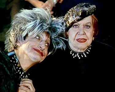 "Die Spur f�hrt ins Verderben": Szenenfoto mit Brigitte Mira (rechts); mit freundlicher Genehmigung&nbsp;von Pidax Film, welche den Thriller am 5. Februar 2026 auf DVD herausbrachte