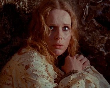 "EleonoreDer glserne Tod": Szenenfoto mit Liv Ullmann als Lonor; mit freundlicher Genehmigung von Pidax-Film, welche den Star-besetzten Gothic-Horrorfilm von Juan Luis Buuel (Regie) am 13. September 2023 auf DVD herausbrachte 