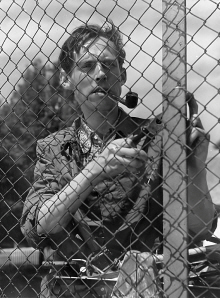 Robert Trösch in "Wilder Urlaub" (1943); Quelle/Link:  cyranos.ch bzw. Archiv "Praesens-Film AG" Zürich", mit freundlicher Genehmigung von Peter Gassmann (Praesens-Film AG, Zürich); Copyright Praesens-Film AG