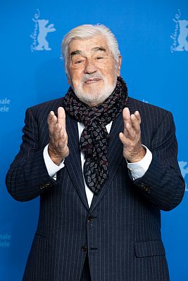 Mario Adorf  bei der "Berlinale 2019" anl�sslich der Vorstellung des filmischen Portraits "Es h�tte schlimmer kommen k�nnen" von Dominik�Wessely; Urheber: Martin Kraft; Lizenz: CC BY-SA 4.0; Quelle: Wikimedia Commons