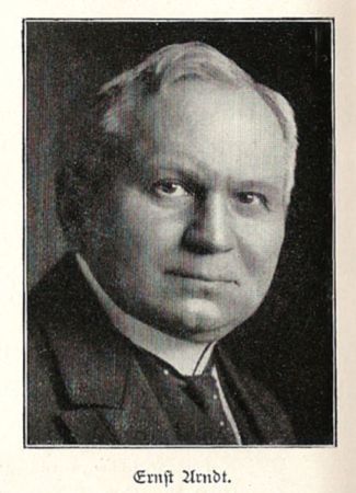 Ernst Arndt; Quelle: Wikipedia, aus: "Spemanns goldenes Buch des Theaters" (1912, S. 566), eingestellt von Ulrich Goerdten