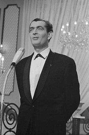 Camillo Felgen am 18. Mrz 1962 beim "Grand Prix Eurovision de la Chanson" in Luxemburg; Rechteinhaber: Nationaal Archief (Den Haag, Rijksfotoarchief; Bestandsnummer: 913-6609); Urheber/Fotograf: Pot, Harry / Anefo; Quelle: Wikimedia Commons; Lizenz:www.gahetna.nl/over-ons/open-data / CC BY-SA 3.0 NL