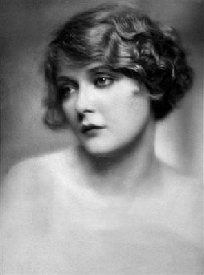 Mary Nolan , 1928 fotografiert von Mario von Bucovich (1884–1947); Lizenz: gemeinfrei