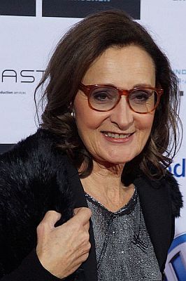 Eleonore Weisgerber am 28. November 2015 in Köln anlässlich der Preisverleihung der "Deutschen Akademie für Fernsehen"; Urheber: Wikimedia-User 9EkieraM1 (M. Krefting); Lizenz: CC BY-SA 3.0; Quelle: Wikimedia Commons
