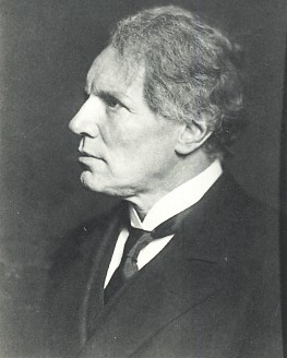 Ludwig Wüllner um 1910 auf einer Fotografie von Nicola Perscheid (18641930); Quelle: Wikimedia Commons bzw. Wikipedia