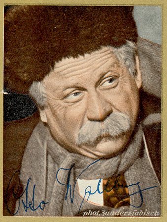 Otto Wallburg auf einem Sammelbild aus der Serie "Bhnenstars und ihre Autogramme", die 933 den "Gold-Saba"-Zigaretten der "Garbaty"-Zigarettenfabrik beilagen. Urheber: Fotoatelier "Zander & Labisch"  (Albert Zander u. Siegmund Labisch) (18631942)); Quelle: www.virtual-history.com; Lizenz: gemeinfrei