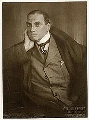 Albert Bassermann,  fotografiert von Franz Xaver Setzer (1886 – 1939); Quelle: www.cyranos.ch