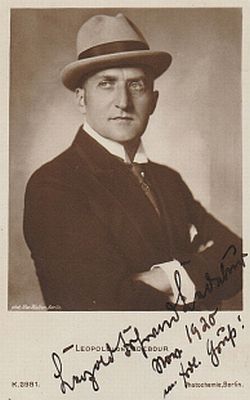 Leopold von Ledebur auf einer Fotografie von Mac Walten (1892–1943); Quelle: .cyranos.ch; Lizenz: gemeinfrei