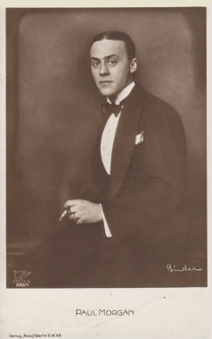 Paul Morgan vor 1929; Urheber: Alexander Binder (1888–1929); Quelle: www.cyranos.ch; Lizenz: gemeinfrei