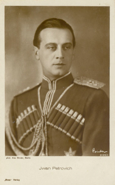 Iván Petrovich vor 1929; Urheber bzw. Nutzungsrechtinhaber: Alexander Binder (1888 – 1929); Quelle: www.cyranos.ch