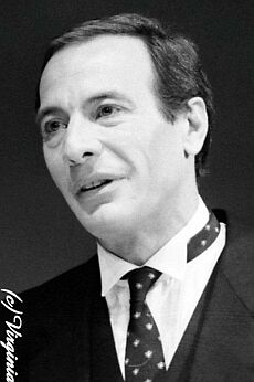Peter Groß; Copyright Virginia Shue